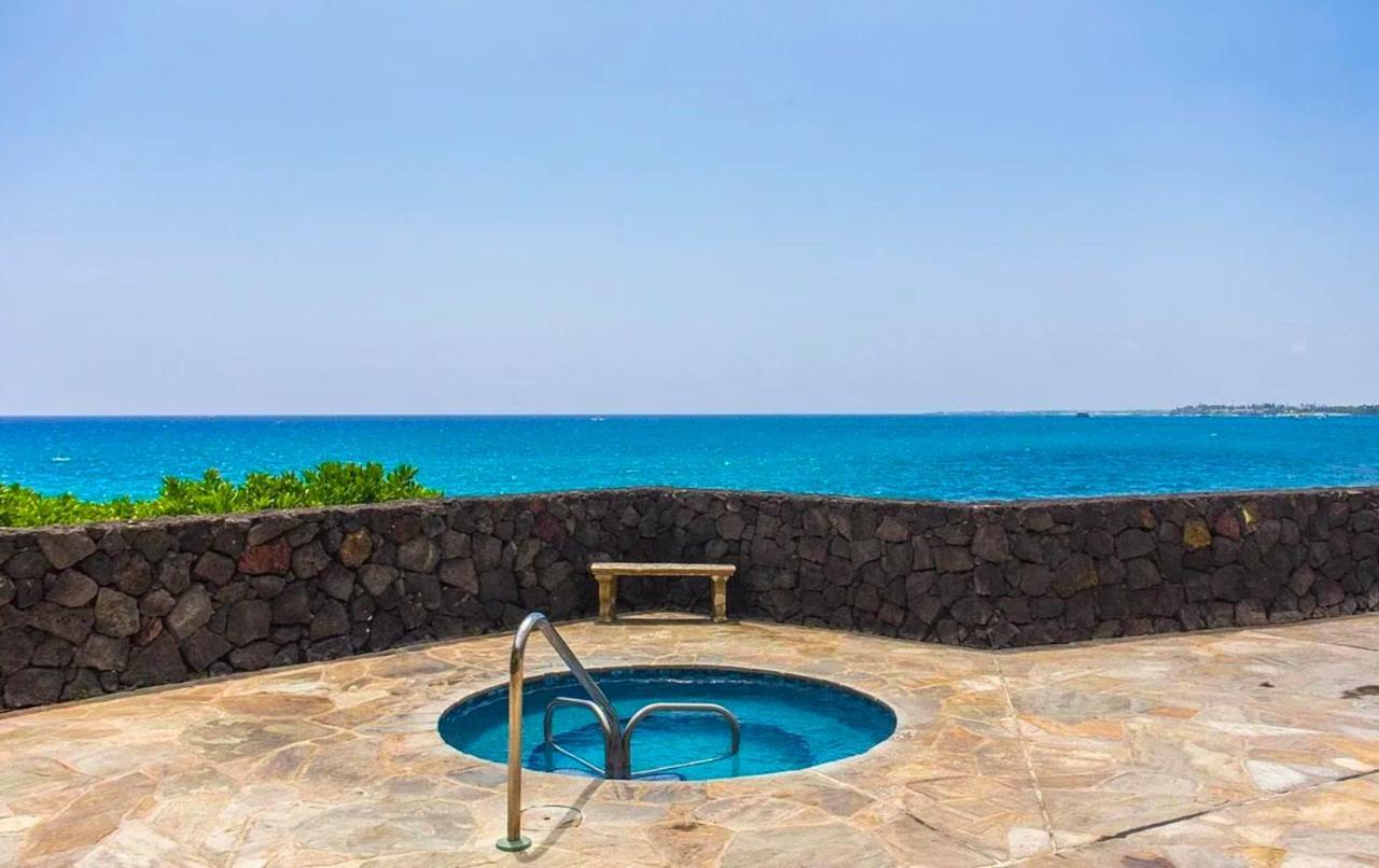 Sea Village Condo With Unobstructed Ocean Views And Oceanside Pool Kailua-Kona Extérieur photo
