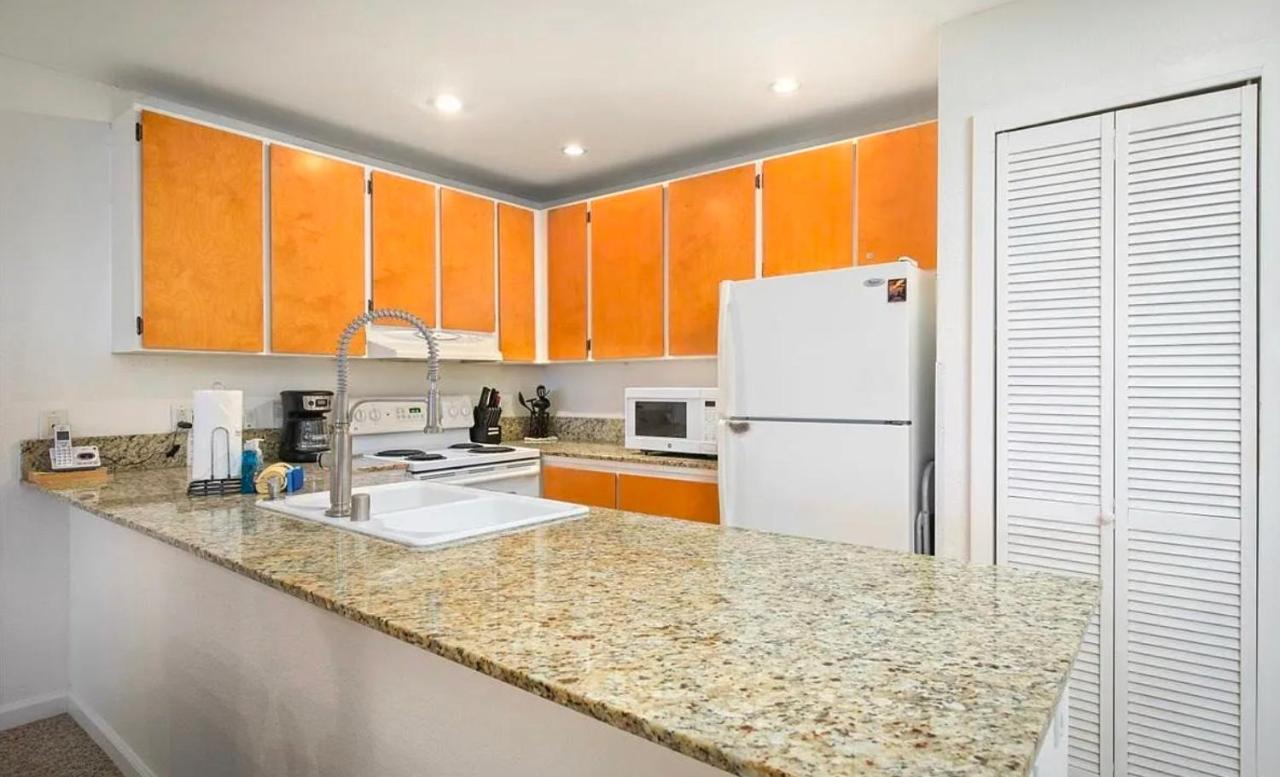 Sea Village Condo With Unobstructed Ocean Views And Oceanside Pool Kailua-Kona Extérieur photo